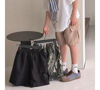 3 pièces Ensemble de shorts décontractés pour garçons pré-adolescents, achetez-en 1 et obtenez-en 2 gratuits. Comprend des shorts noirs, des shorts kaki, des shorts camouflage, un pantalon cargo, dans