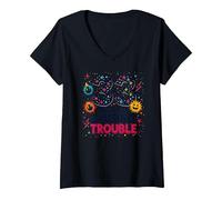 33 and Still Causing Trouble Cadeau d'anniversaire Humour T-Shirt avec Col en V, Femme, Noir, S