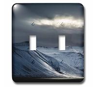 3dRose LSP_206454_2 Islande. La lumière du soleil éclate à travers les nuages d'orage. - Double interrupteur à bascule