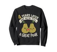 4 Ans Plus Tard, Nous célébrons Toujours Un bel Anniversaire avec Pear Sweatshirt