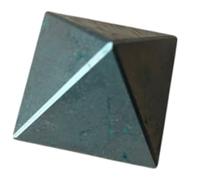 4 cm Pyramide naturelle en Pyrite - Pyramide en Cristaux Polis avec Propriétés Énergétiques, pierre en Pyrite, (Pyrite, 4 cm)
