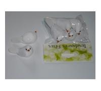 4 Petites colombes blanches en polyester 6 x 2,8 cm - Blanc