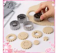 4 pièces Grands emporte-pièces à biscuits - Lèvres, Cœur, Fleur, Forme de cœur rond - Convient pour la cuisson de vacances Acier inoxydable
