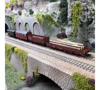 4 Wagons de marchandises pour embranchements, DB, Ep. III - Trix 24140 - HO 1/87