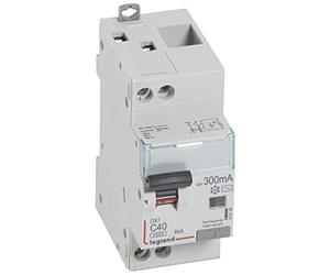 410729 Legrand Disjoncteur différentiel 40A type AC 300mA - courbe C - DX³4500 1P+N
