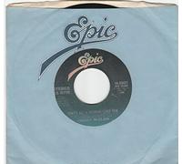 45vinylrecord That's All A Woman Lives For/Sleepin With The Radio On (7"/45 rpm)