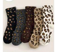 5/10/20/30 paires de chaussettes mi-mollet pour femmes, combinant différentes couleurs de base avec des motifs imprimés léopard, préservant le charme de l'imprimé léopard et les rendant plus intéressa