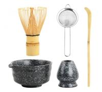 5 in 1 Ensemble de Thé Matcha Japonais avec Fouet à Matcha en Bambou, Porte-fouet, Bol à Matcha, Cuillère à Matcha Service à Thé Matcha Céramique Matcha Kit pour Cérémonie Matcha (Noir)