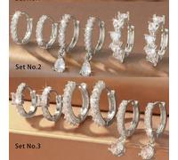 6 pièces/set Boucles d'oreilles avec pierres de zircone, designs floraux et en forme de cœur, style doux et dynamique. Comprend des styles de trèfle, pavé ajouré, anneau minimaliste et pendentif trèfl