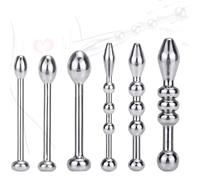 6 tailles différentes de tubes de sonde urétrale pour hommes, version allongée.