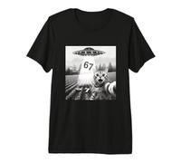 67 Chat Selfie avec Alien UFOs Funny Cat Six Seven Meme UFO T-Shirt Haut de Gamme