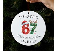 67 décorations personnalisées, nom personnalisé 67, ornement en acrylique, décoration de Noël amusante, ornement de mème de numéro amusant (style C)