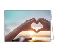 68-4014 Carte intérieur blanc avec Enveloppe - Mains forme de Cœur Soleil Je pense à toi Je t'aime Amour Félicitations PACS Mariage Amitié Meilleures Amies Bonne Fête Maman Mamie Saint Valentin