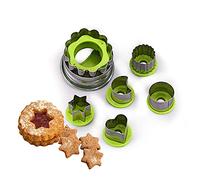 6Pcs Emporte Piece Biscuits Linzer, Noël Forme Emporte Piece Patisserie Moule à Biscuits, Cutter Forme pour DIY Décoration de Gâteau Fondant Biscuit Cookie Pâtisserie Sandwich Coupe-Biscuits