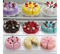 7 pièces Blocs de gâteau de maison de poupée, mini gâteaux : une petite vue des bonbons et des gâteaux de la cuisine laiteux,couleur chocolat,La couleur des œillets,Fraise roseABS