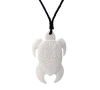 81stgeneration Pendentif en Os Sculpté de Tortue Maorie Gravé D'Un Motif Tribal | NOUVELLE-ZéLANDE | Bijoux Style Honu | Sculpture Symbolique en Os Faite à la Main | Collier à Cordon Réglable | Marin