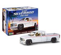 Revell - Maquette de voiture 1999 Chevy Silverado Street Pickup - Échelle 1:25 - Réf. 14538