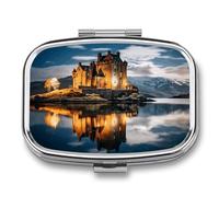 A Castle by The Lake Pilulier portable à 2 compartiments, avec miroir pour sac à main, voyage, mini organisateur de médicaments en métal pour vitamines, huile de poisson