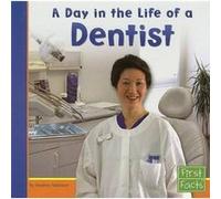 A Day in the Life of a Dentist Community Helpers at Work by Heather Adamson Heather Adamson (Auteur)