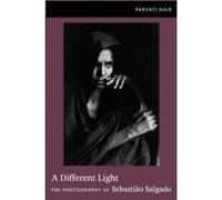 A Different Light by Parvati Nair Parvati Nair (Auteur)
