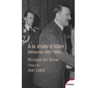 A la droite d'Hitler