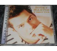 Ricky Martin – A Medio Vivir