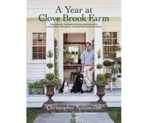 A Year at Clove Brook Farm by Christopher Spitzmiller Christopher Spitzmiller (Auteur)