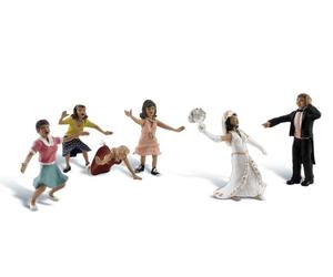 A1932 Personnages Mariés Mariage Woodland Scenics 1/87eme