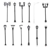 Abaodam Lot de 12 Lampadaires Miniatures en Matériau Écologique, Taille Compacte, Décoration de Maison de Poupée et Jardin Miniature, Accessoires de Scène Réalistes pour Style Aléatoire