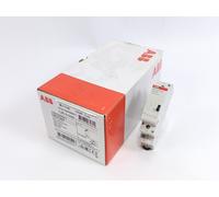 ABB 2TAZ312000R2011 Relais à impulsion électromécanique, Lot de 10