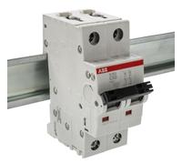 ABB composant de commande 2CDS252001R0504