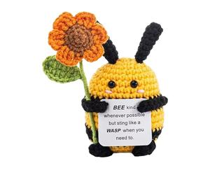 abeille au crochet faite à la main - Décoration de bureau inspirante positive - 15,2 cm - Animal en fil doux au crochet avec motif détaillé pour collègues, amis, hommes, enseignants, maman