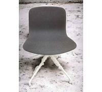 About a Chair AAC11 / AAC 11 chaise avec rembourrage intégral HALLINGDAL 173 Hay OFFRE SPECIALE - AAC 11