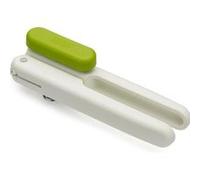 Abrelatas Multifuncional 3 en 1 Joseph Joseph Duo - Ouvre-Boîtes, Lève-Anillas et Débouche Bouteilles, Design Ergonomique, Compact et Sans BPA Blanc