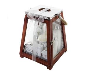 accentra Coffret de bain pour femmes, 8 produits de bien-être au parfum apaisant de thé blanc et une bougie emballés dans une grande lanterne en bois