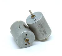Accessoires de bricolage Moteur à courant continu 9 V à couple de véhicule, moteurs hors-bord jouets for petits bateaux électronique de bateau Mini moteur électrique bricolage moteur haute puissance 2