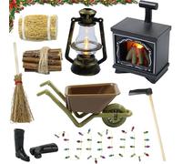 Accessoires de lutin de Noël, accessoires de maison de lutin miniature avec cheminée lumineuse, lampe à pétrole, botte de foin, houe, bottes en caoutchouc, brouette, balai, bois de chauffage, cadeau
