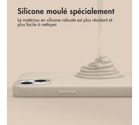 Accezz Coque Liquid Silicone avec MagSafe pour Samsung Galaxy S26 Ultra - Stone
