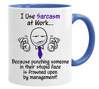 Acen Merchandise Mug humoristique de qualité supérieure avec inscription « I use Sarcasm at Work, Because Punching People is Frowned Upon » et coffret cadeau 325 ml