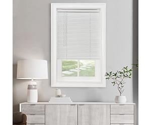 Achim Home Decor Mini Stores sans Fil filtrant la lumière pour fenêtres d'intérieur - 81,3 cm de Large, 162,6 cm de Long, Taille des Lattes de 2,5 cm - Blanc Perle - Stores de fenêtre sans Fil GII