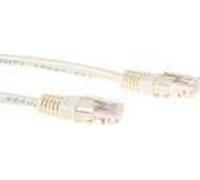 ACT Ivory 30 mètres de câble patch U/UTP CAT5E avec connecteurs RJ45