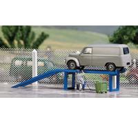 Action Ensemble : Réparation Rampe Avec Soudure Machine Et Soudeur - Tt Échelle