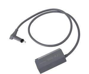 Adaptateur Ethernet rectangulaire pour connexion Internet par satellite via Powerline pour les réseaux externes câblés.