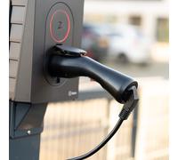 Adaptateur Type 2 (station de charge) à la prise schuko Type F 230V |