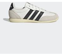 adidas adidas White Barreda Lo Trainers