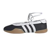 ADIDAS ORIGINALS Ballerines à lanières 'Taekwondo Mei' noir / blanc, Taille 36