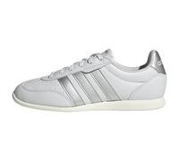 ADIDAS SPORTSWEAR Baskets basses 'Barreda' gris argenté / blanc, Taille 39-39,5