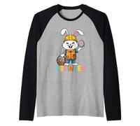 Adorable lapin ingénieur tenant un œuf de Pâques Manche Raglan