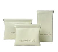 Adorable Travel Makeup Bag, Sturdy PU Leather Self-Closing Makeup Pouch, Portable Travel Storage Pouch, Multifunctional Cosmetic Accessories Organizer for Women and Girls