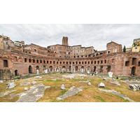 adrium Affiche 70 x 40 cm : vue avant grand angle des ruines du marché trajan dans le centre-ville de Rome, en Italie, avec un ciel nuageux dramatiquement dans